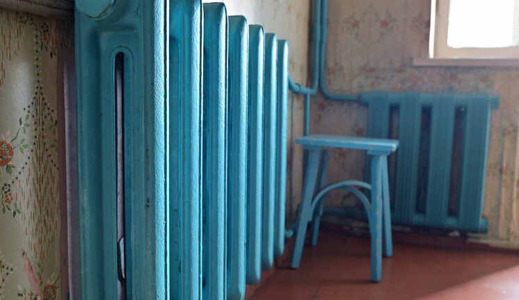 Или жарко, или холодно: горожане жалуются на «неправильное» отопление