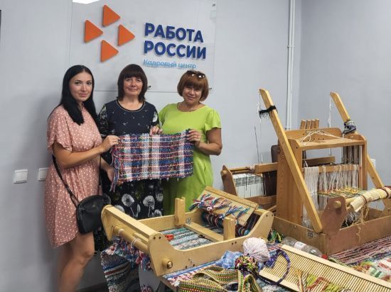 Материнство и юный возраст – работе не помеха