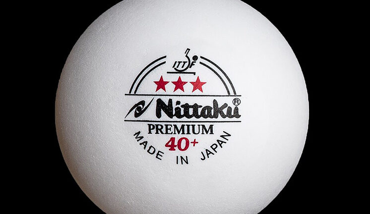 Москвич поместил в задний проход шарик для настольного тенниса