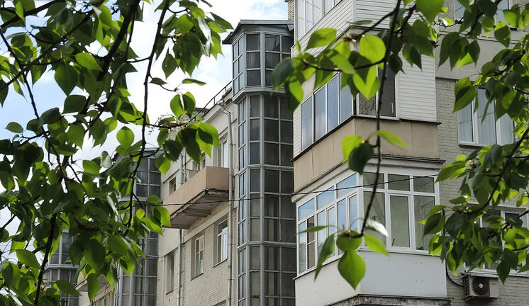 Дорогое жилье на «вторичке» предлагается все меньше