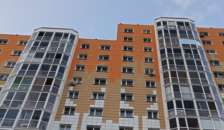 Комфорт-класс теряет позиции: в Москве на треть сократилась экспозиция в массовых новостройках