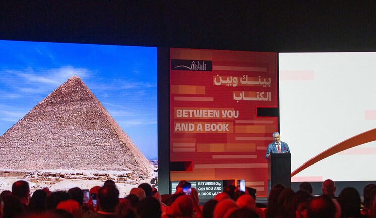 Самый известный египетский археолог рассказал о своей мечте встретить фараона за дверью в  пирамиде Хеопса