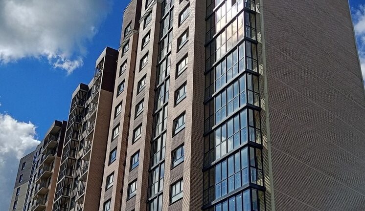 В столичных новостройках сократилось предложение многокомнатных квартир