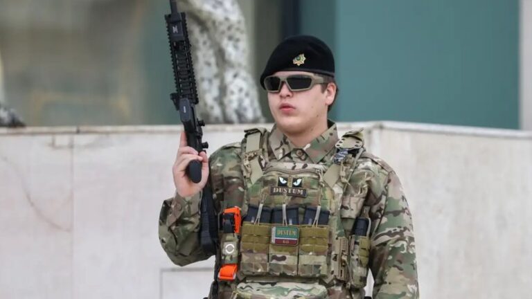 Новые детали ДТП с Адамом Кадыровым в Грозном: источник рассказал о давлении на врачей»>