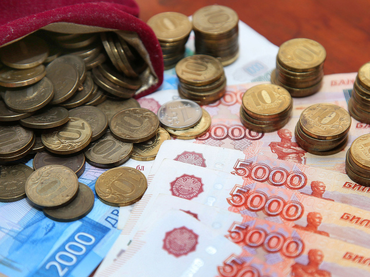 Зарплатная гонка близка к финишу: оклады повысили только 10% работников