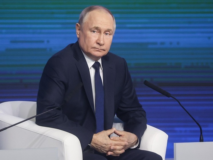 Путин объявил прорыв в энергетическом партнерстве с Пекином: на кону — «труба» за $250 млрд