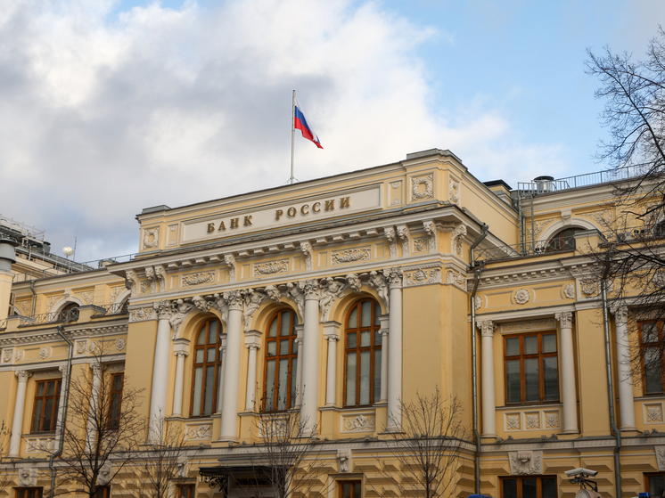 Visa и Mastercard готовятся на выход: ЦБ дал сигнал об окончательном уходе иностранных карт из России