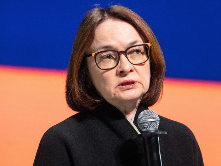 Набиуллина в роли Акинфеева: глава ЦБ объяснила, почему регулятор снизил ставку лишь на 0,25%