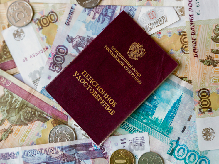В августе россиянам прибавят, но не всем: кому повысят пенсию