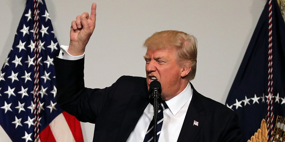 «У вас низкий IQ»: Трамп оскорбил журналистку за вопрос о санкциях против РФ (видео)»>